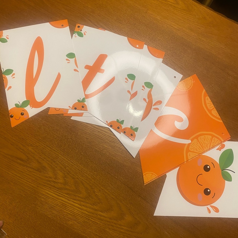 Little cutie party decorations - Picture 3 of 6